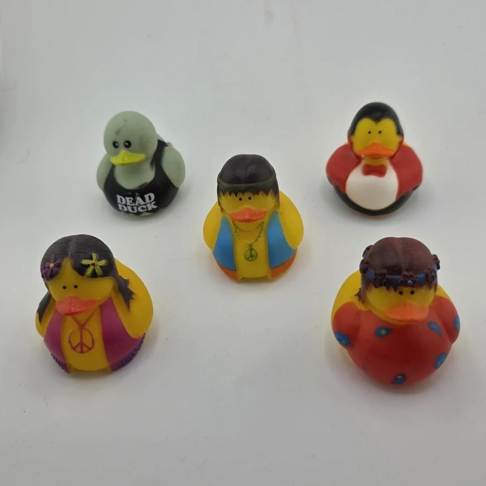 Set of 5 Plastic Duck Figurines Assorted Designs Collectibles
